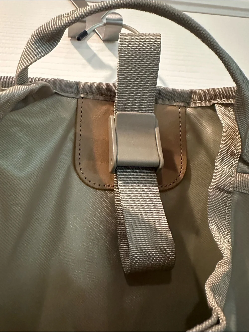 Briggs & Riley Tri-Fold Travel Garmet Bag - Gray